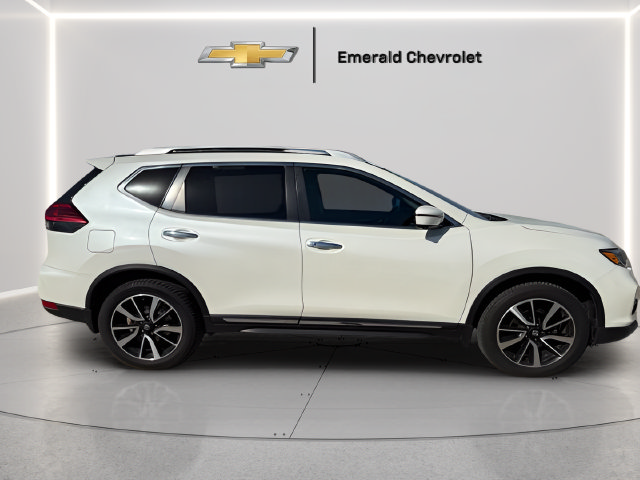 Used 2017 Nissan Rogue SL AWD/4WD image 6