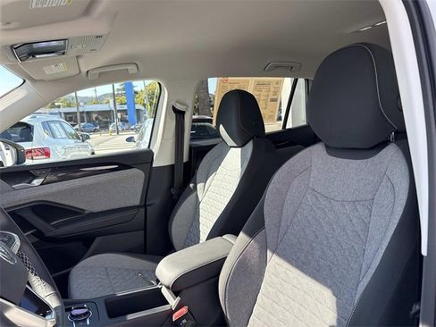 Certified 2025 Volkswagen Tiguan S image 15