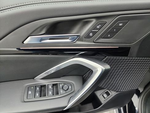 Used 2025 BMW X1 xDrive28i image 40