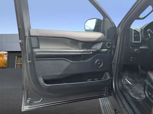 Used 2019 Ford Expedition Limited w/ Equipment Group 303A image 15