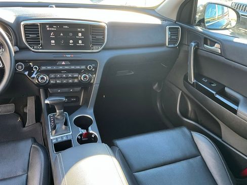 Used 2022 Kia Sportage EX image 28