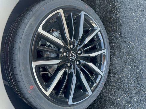 New 2026 Honda Accord Touring image 9