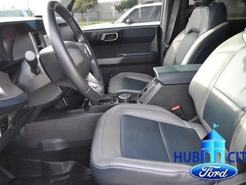 Used 2023 Ford Bronco Outer Banks AWD/4WD image 10