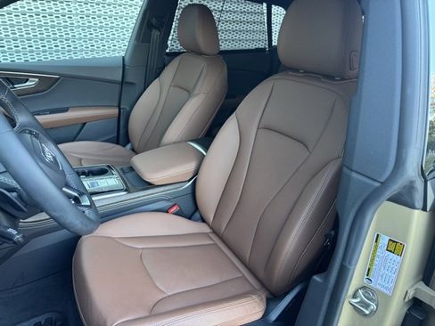 Certified 2025 Audi Q8 Premium Plus w/ Premium Plus Package image 9