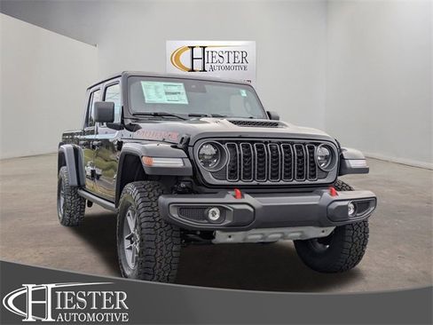 New 2025 Jeep Gladiator Mojave w/ Convenience Group image 1