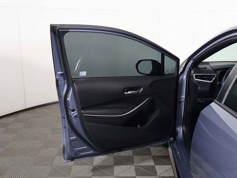 Used 2024 Toyota Corolla SE w/ SE Premium Package FWD image 18