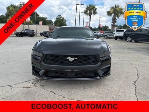 Used 2026 Ford Mustang Coupe RWD image 2