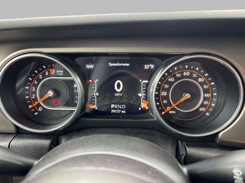 Used 2018 Jeep Wrangler Unlimited Sport S AWD/4WD image 16