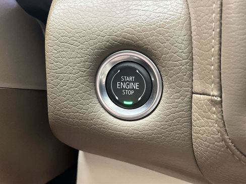 Certified 2024 GMC Yukon Denali AWD/4WD image 24