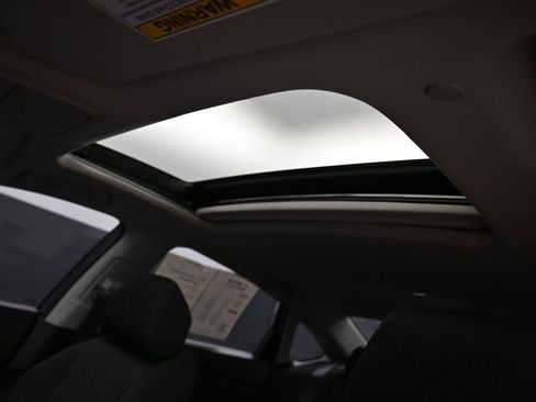 Used 2023 Honda Accord EX image 27