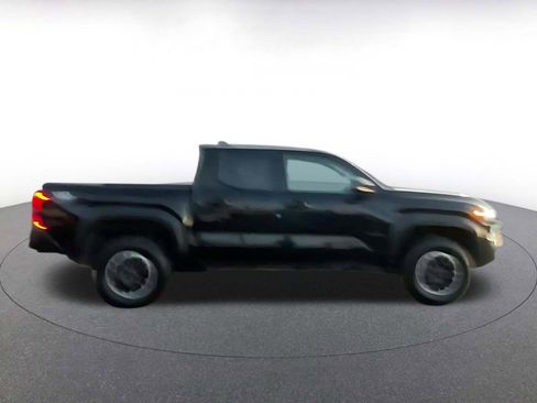 Used 2025 Toyota Tacoma TRD Off-Road image 16