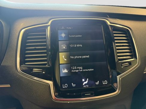 Used 2017 Volvo XC90 T6 Momentum w/ Vision Package AWD/4WD image 21