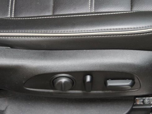 Used 2021 GMC Acadia Denali w/ GMC Pro Grade Package image 11