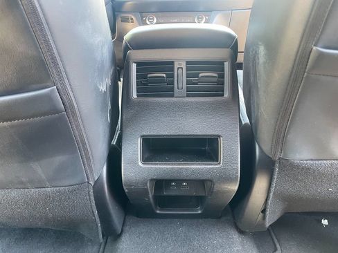 Used 2023 Mitsubishi Outlander ES AWD/4WD image 28