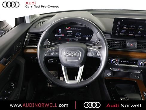 Used 2023 Audi Q5 2.0T Premium Plus w/ Premium Plus Package AWD/4WD image 32
