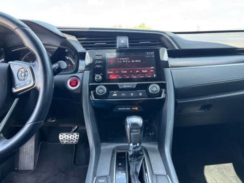 Used 2020 Honda Civic Sport image 19