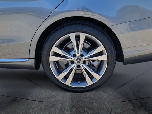 Used 2019 Mercedes-Benz C 300 Sedan w/ Premium Package image 20