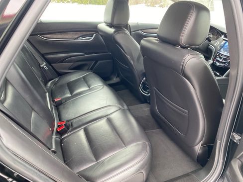 Used 2019 Cadillac XTS Luxury image 20