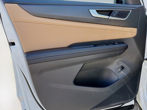 New 2026 Volkswagen Atlas Cross Sport SEL R-Line image 22