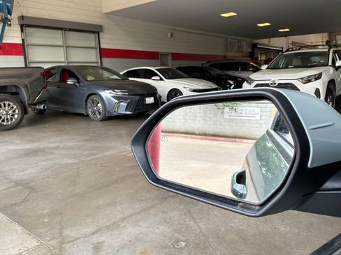 Used 2025 Kia K4 FWD image 18