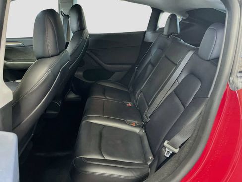 Used 2023 Tesla Model Y Performance AWD/4WD image 24