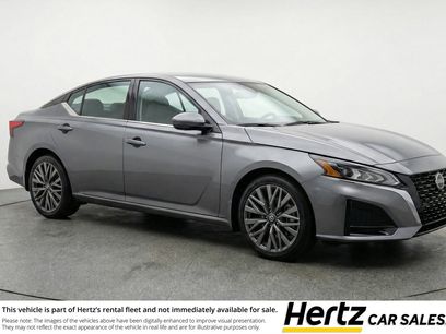 Used 2025 Nissan Altima 2.5 SV