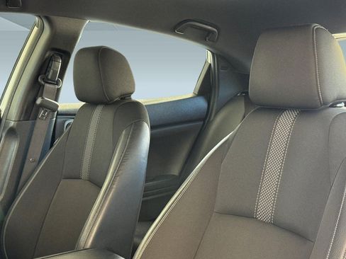 Used 2021 Honda Civic Sport image 26