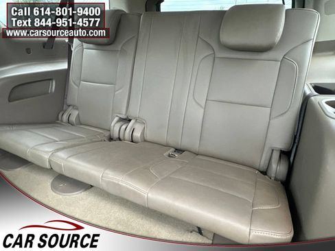 Used 2017 Chevrolet Suburban Premier AWD/4WD image 16
