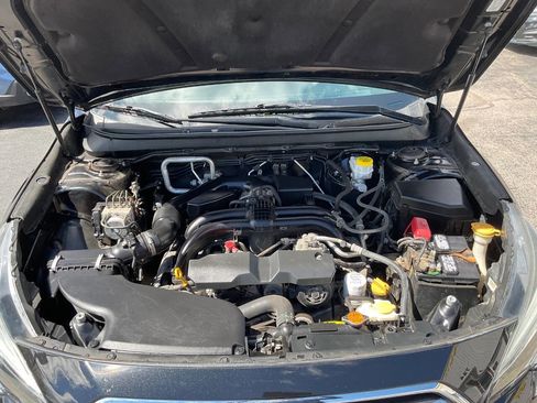 Used 2018 Subaru Outback 2.5i Premium AWD/4WD image 26