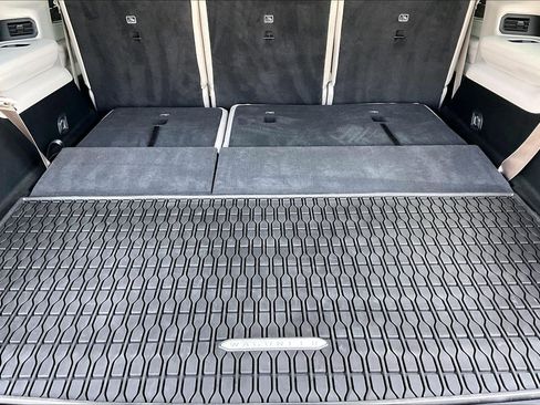 Used 2022 Jeep Wagoneer Series II image 25