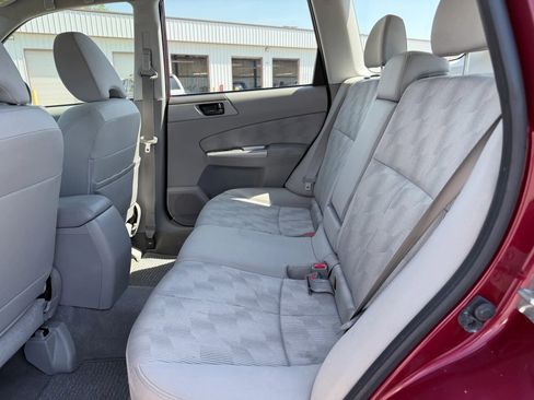 Used 2010 Subaru Forester 2.5X image 21