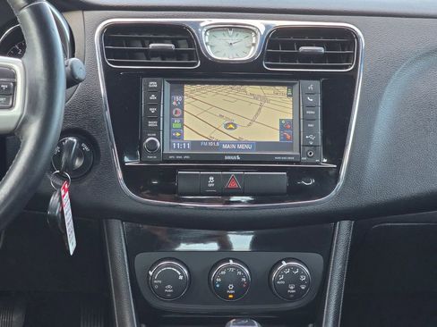Used 2012 Chrysler 200 Touring w/ Sun/Sound Group FWD image 11