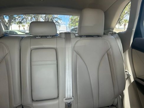 Used 2019 Lincoln MKC Select w/ Select Plus Package image 14