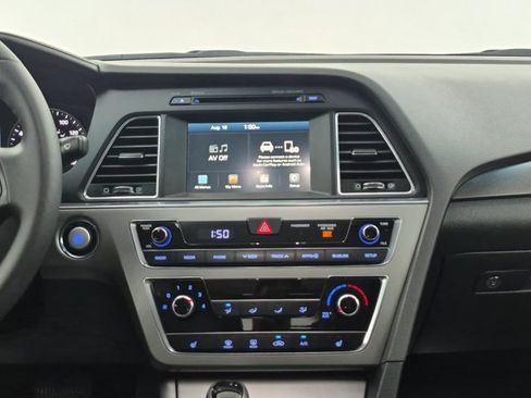 Used 2016 Hyundai Sonata Sport w/ Option Group 1V FWD image 15