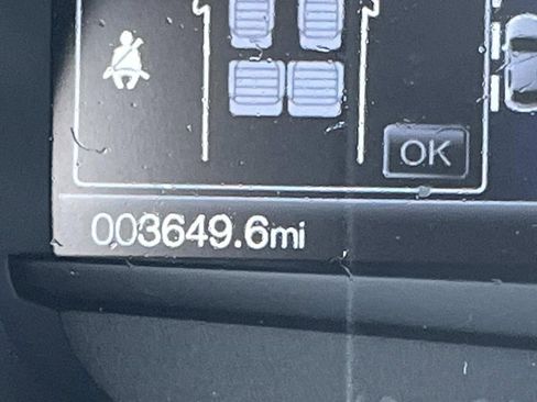 Used 2024 Ford Edge SE image 39