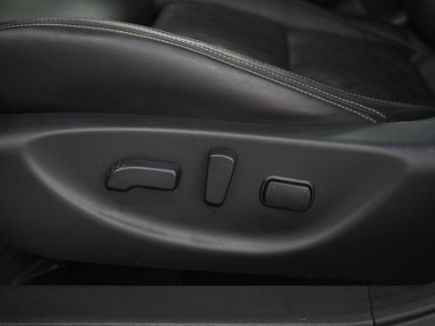 Used 2017 Nissan Maxima Platinum image 27