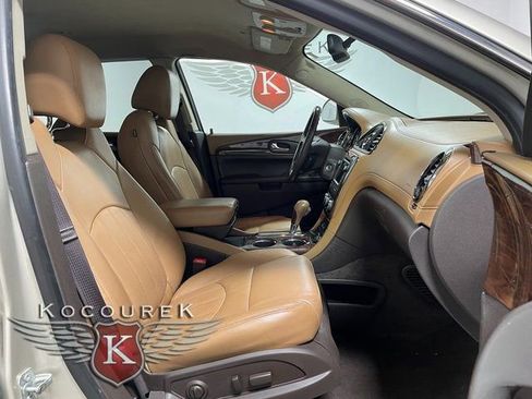 Used 2015 Buick Enclave Leather image 22