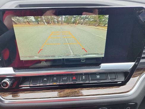 New 2026 GMC Sierra 1500 SLE image 14