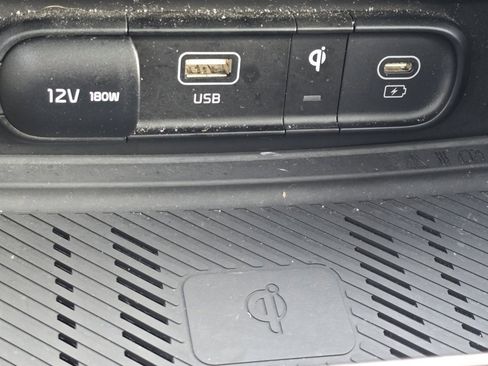 Used 2024 Kia Sportage SX Prestige image 9