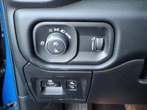 New 2026 RAM 1500 Big Horn AWD/4WD image 13
