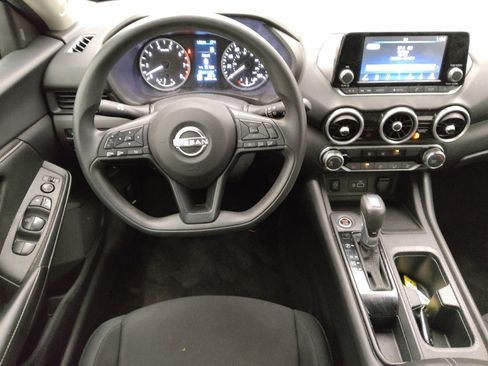 Used 2024 Nissan Sentra S image 22