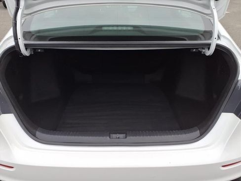 Used 2024 Honda Accord Sport image 12