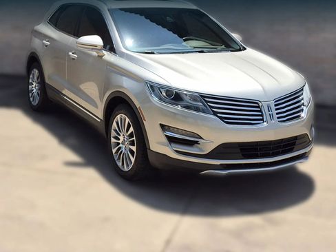 Used 2015 Lincoln MKC FWD w/ Equipment Group 102A Reserve image 6