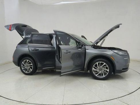 Used 2022 Lincoln Corsair FWD image 70