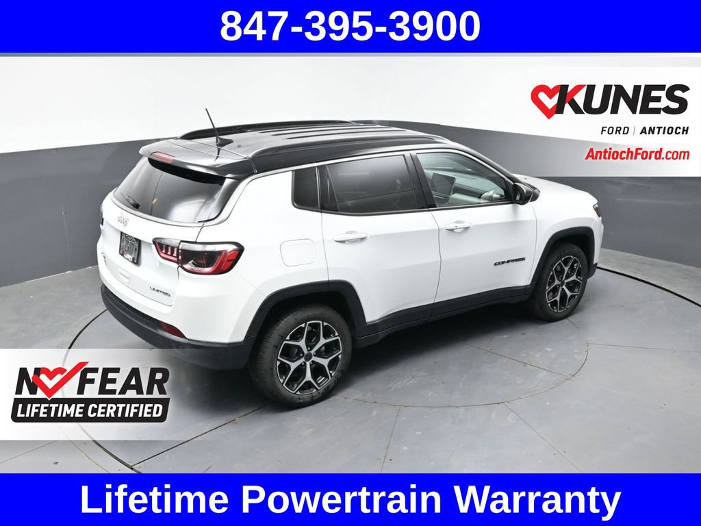 Used 2025 Jeep Compass Limited AWD/4WD image 38