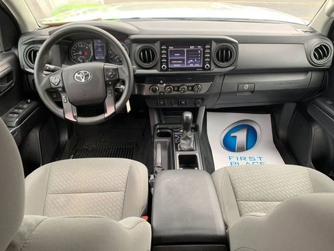 Used 2020 Toyota Tacoma SR AWD/4WD image 16