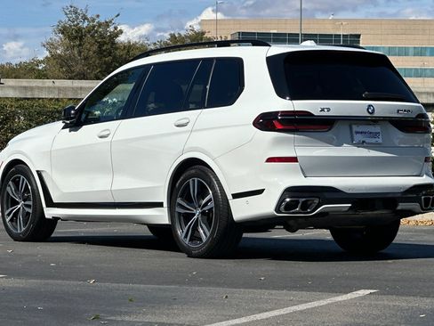 Used 2024 BMW X7 M60i AWD/4WD image 7