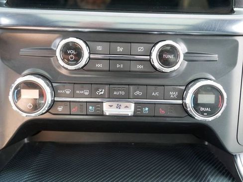 Used 2021 Ford F150 Limited AWD/4WD image 29