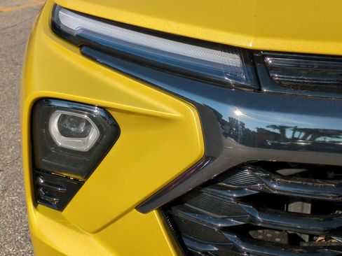 Used 2024 Chevrolet TrailBlazer RS w/ Driver Confidence Package image 10