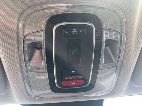 Used 2024 Hyundai Kona Limited AWD/4WD image 32